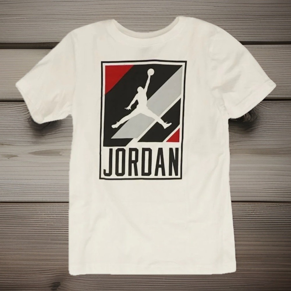 Nike Air Jordan Jump‎ Man White Red Black T-Shirt Youth Size Large